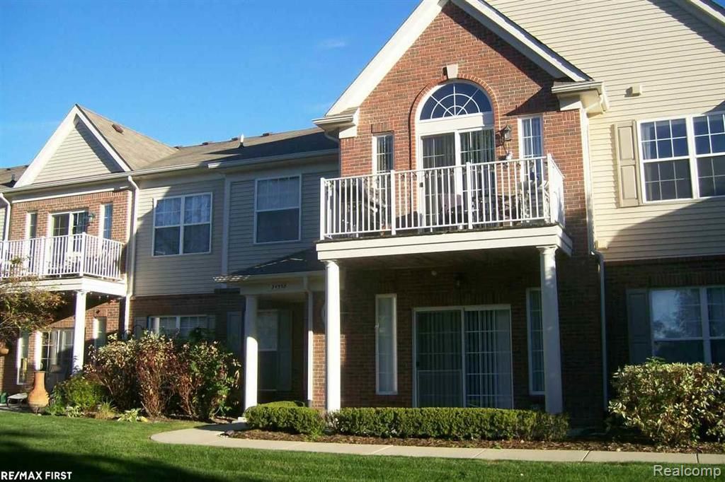 34558 Northrup Drive, New Baltimore, MI 48047