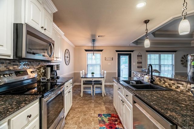 22 Mulberry Loop, Ward, AR 72176