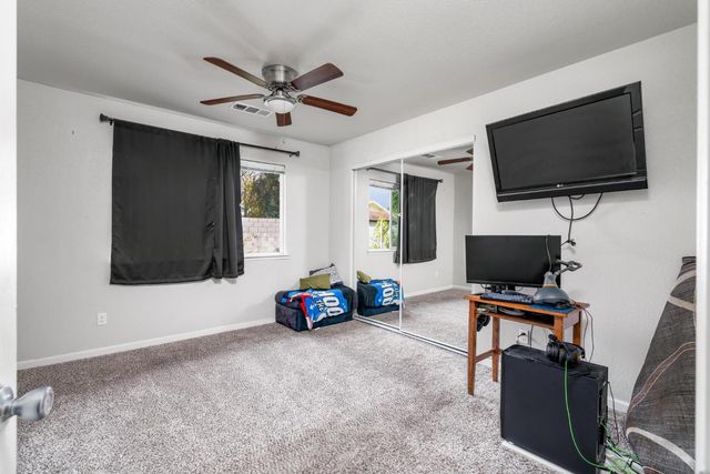 1953 Debonaire Dr, Modesto, CA 95350