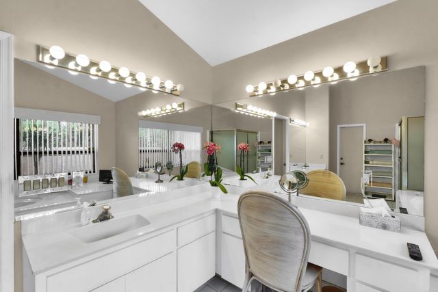 5040 NW 88th Lane, Coral Springs, FL 33067