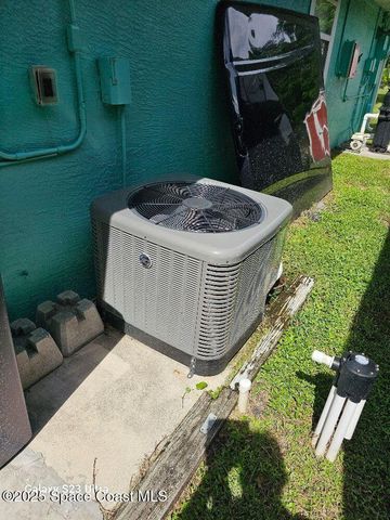 1120 Fairfield Lane, Sebastian, FL 32958