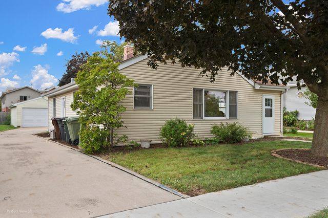 17216 67th Court, Tinley Park, IL 60477