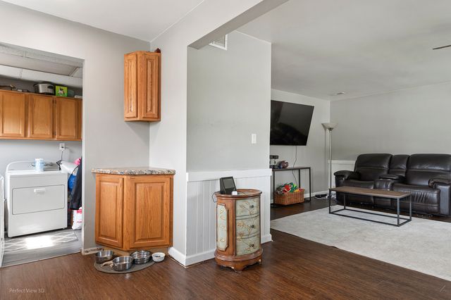 17216 67th Court, Tinley Park, IL 60477