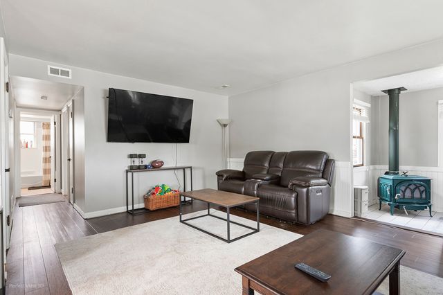 17216 67th Court, Tinley Park, IL 60477