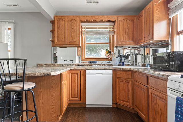 17216 67th Court, Tinley Park, IL 60477