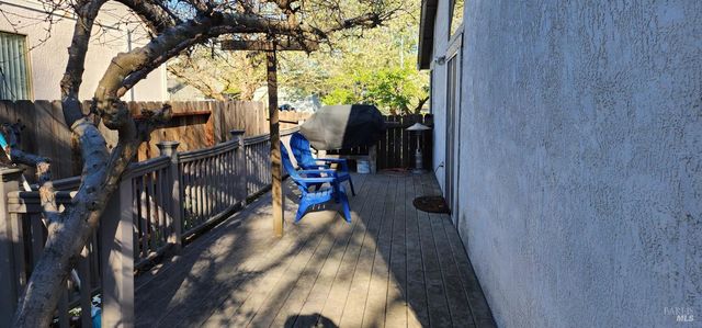 2350 Elliott Dr, American Canyon, CA 94503