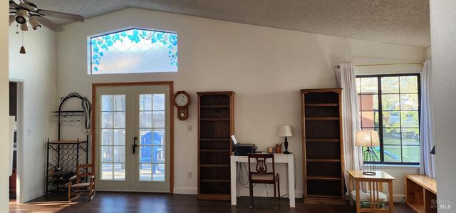 2350 Elliott Dr, American Canyon, CA 94503