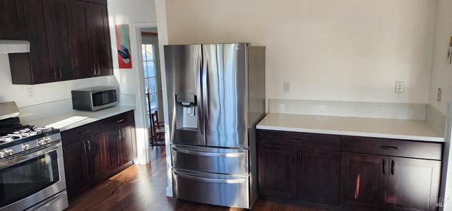 2350 Elliott Dr, American Canyon, CA 94503