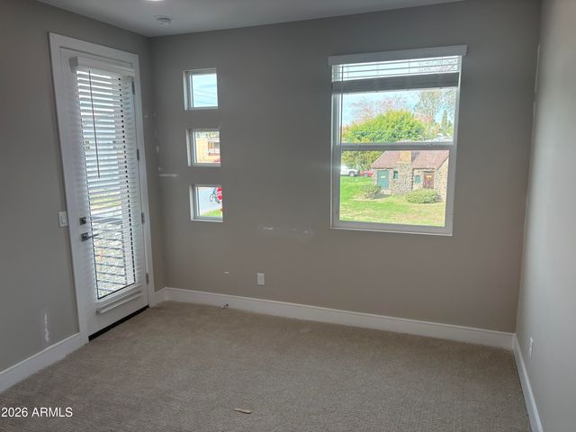 1015 E PASADENA Avenue, Phoenix, AZ 85014