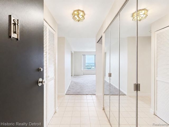 1300 E Lafayette Street 802, Detroit, MI 48207
