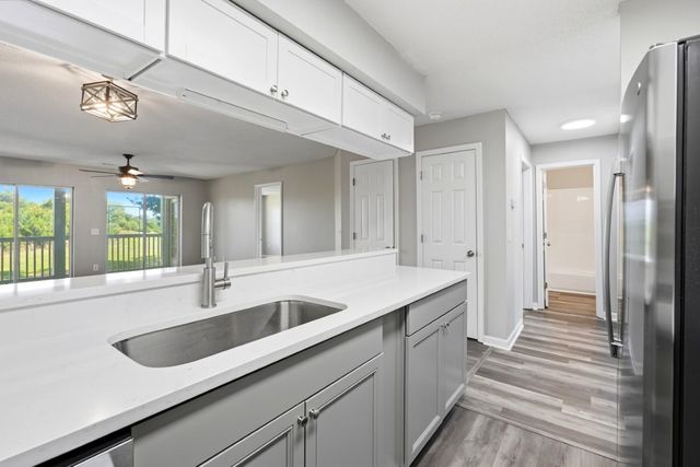 5040 Windsor Green Way Unit 202, Myrtle Beach, SC 29579