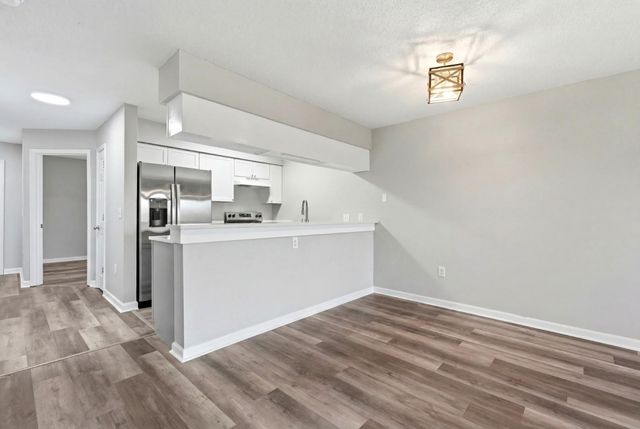 5040 Windsor Green Way Unit 202, Myrtle Beach, SC 29579