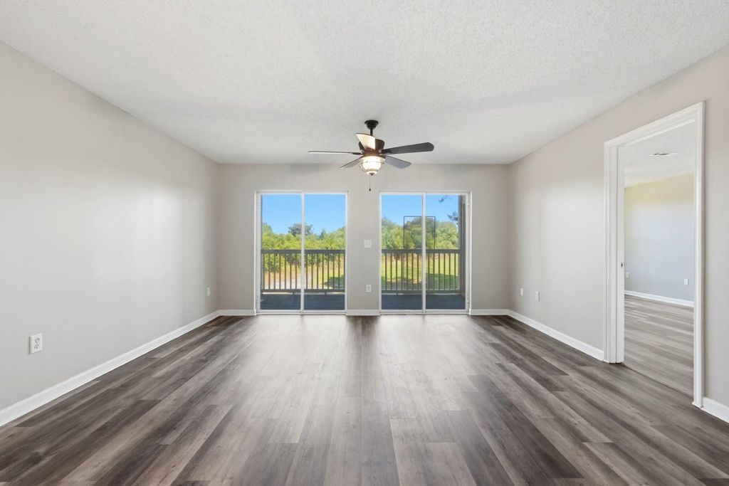 5040 Windsor Green Way Unit 202, Myrtle Beach, SC 29579 — photo 4
