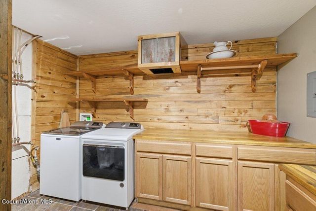 24414 N Wendler LOOP, Rathdrum, ID 83858