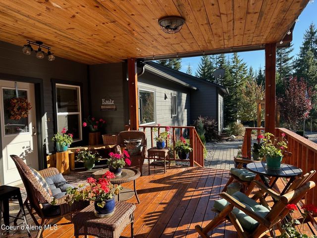 24414 N Wendler LOOP, Rathdrum, ID 83858