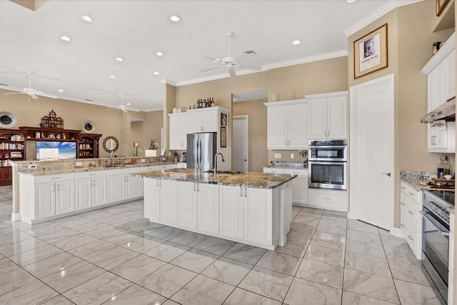 2350 MISSION VALLEY BOULEVARD, Nokomis, FL 34275