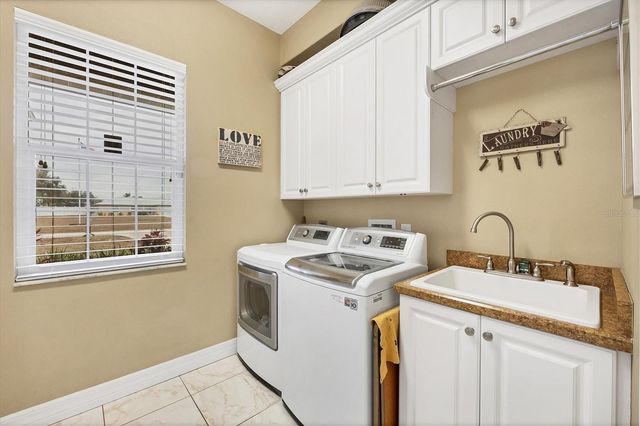 2350 MISSION VALLEY BOULEVARD, Nokomis, FL 34275