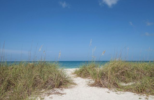 2350 MISSION VALLEY BOULEVARD, Nokomis, FL 34275