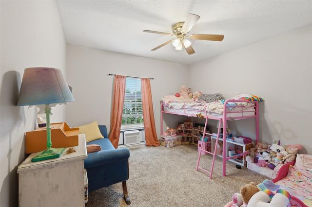 16910 David Glen Drive, Friendswood, TX 77546