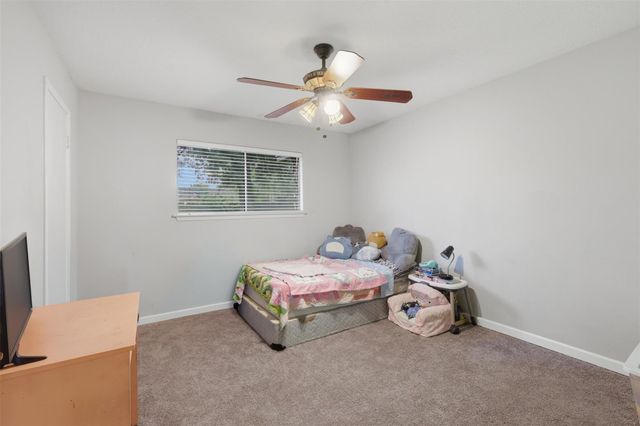 16910 David Glen Drive, Friendswood, TX 77546