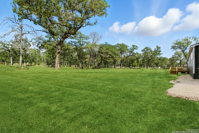 145 Syrah St, La Vernia, TX 78121