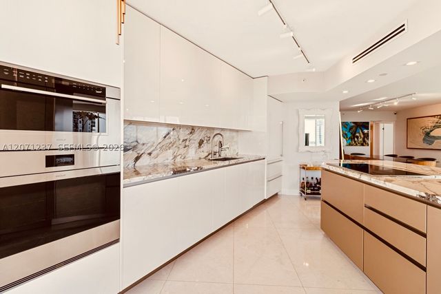 2127 Brickell Ave 1505, Miami, FL 33129