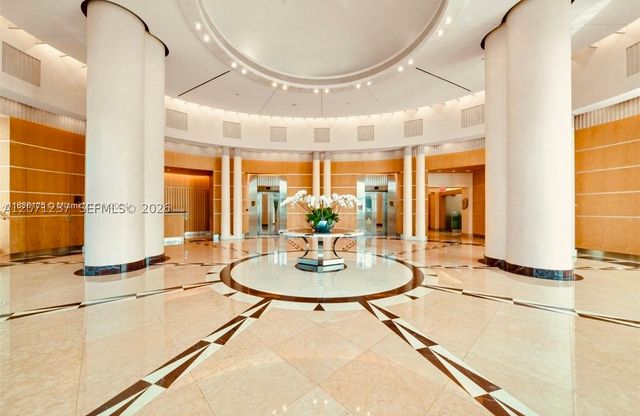 2127 Brickell Ave 1505, Miami, FL 33129