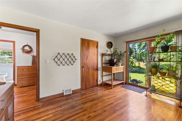 2922 FLORENCE Avenue, Erie, PA 16504