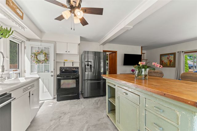 2922 FLORENCE Avenue, Erie, PA 16504