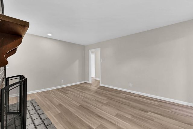 207 Donna Drive, Hopkinsville, KY 42240