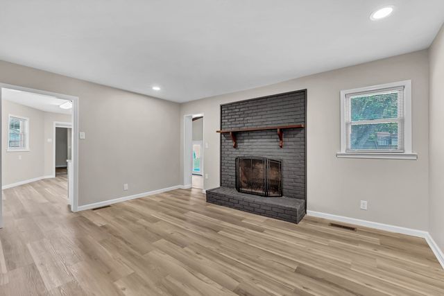 207 Donna Drive, Hopkinsville, KY 42240