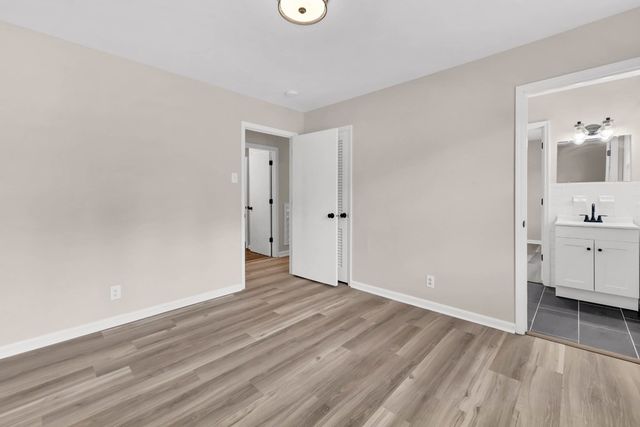 207 Donna Drive, Hopkinsville, KY 42240