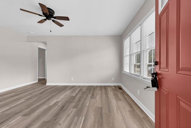 207 Donna Drive, Hopkinsville, KY 42240