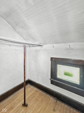 4715 E New York Street, Indianapolis, IN 46201