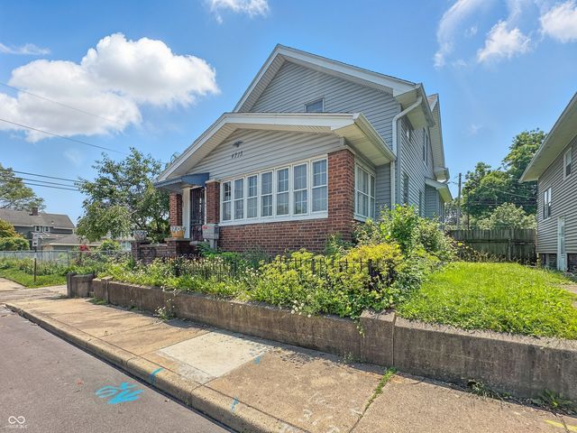 4715 E New York Street, Indianapolis, IN 46201