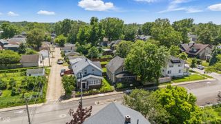 4715 E New York Street, Indianapolis, IN 46201