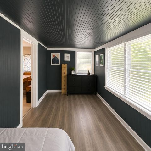 1183 LOWELL AVE, Bensalem, PA 19020