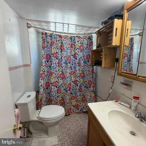 1183 LOWELL AVE, Bensalem, PA 19020