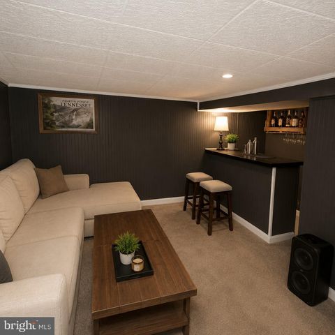 1183 LOWELL AVE, Bensalem, PA 19020