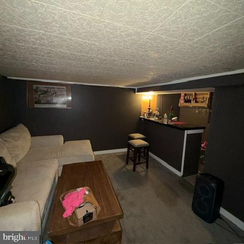 1183 LOWELL AVE, Bensalem, PA 19020