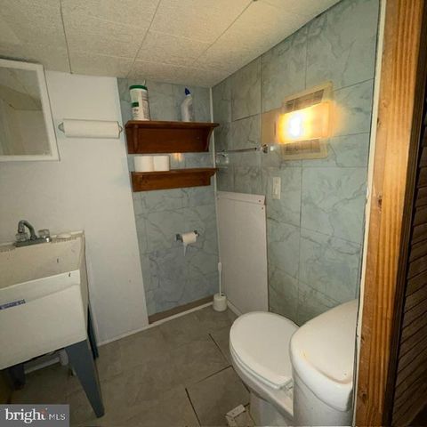 1183 LOWELL AVE, Bensalem, PA 19020
