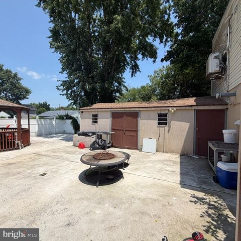 1183 LOWELL AVE, Bensalem, PA 19020