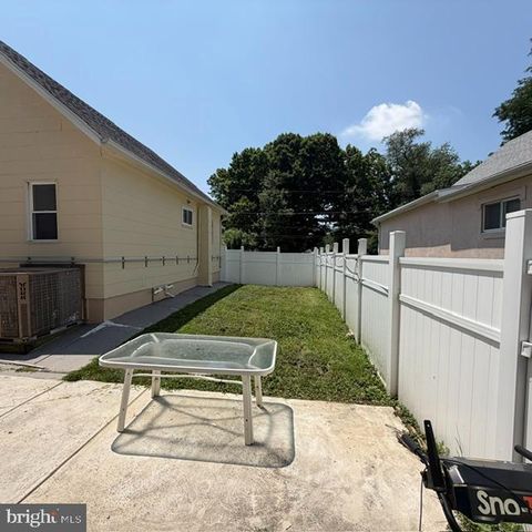 1183 LOWELL AVE, Bensalem, PA 19020