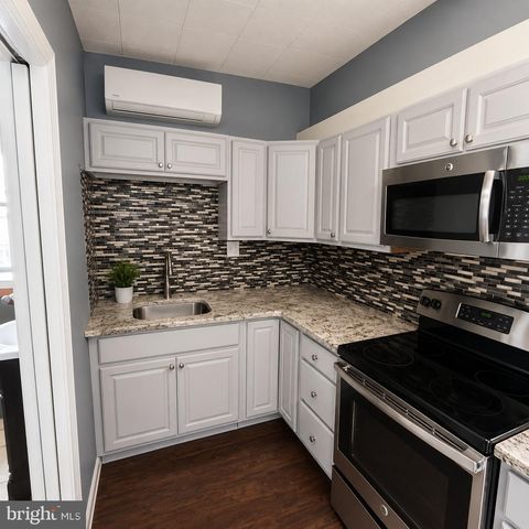 1183 LOWELL AVE, Bensalem, PA 19020