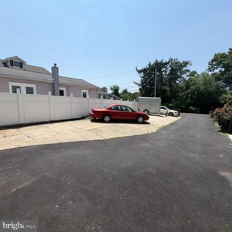 1183 LOWELL AVE, Bensalem, PA 19020