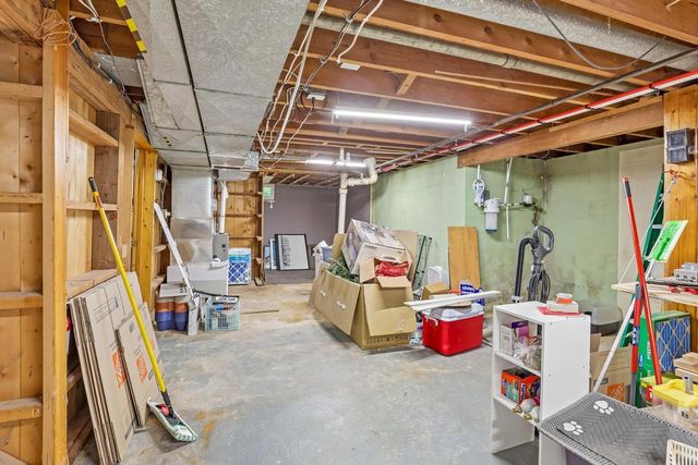 306 Lake Street, Mount Horeb, WI 53572
