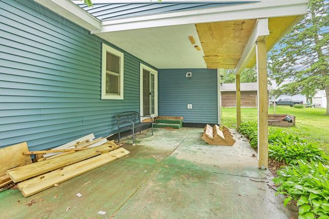 306 Lake Street, Mount Horeb, WI 53572