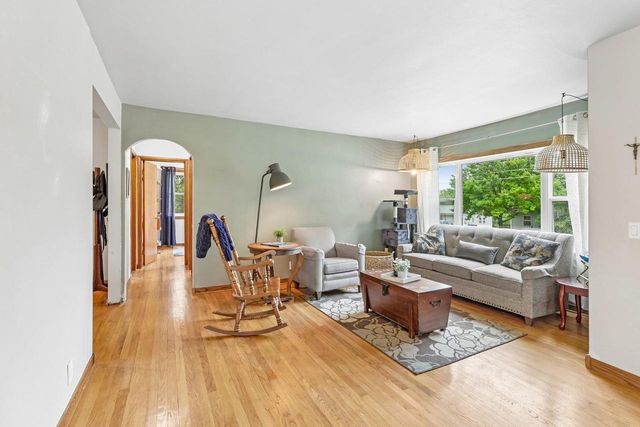 306 Lake Street, Mount Horeb, WI 53572