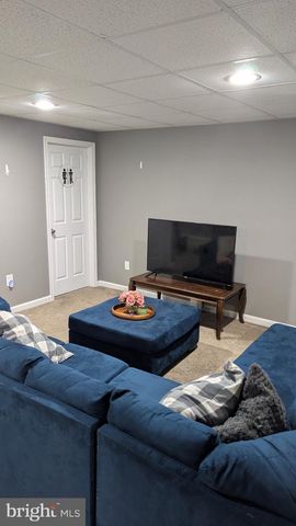 440 BLUEBIRD WAY, Front Royal, VA 22630