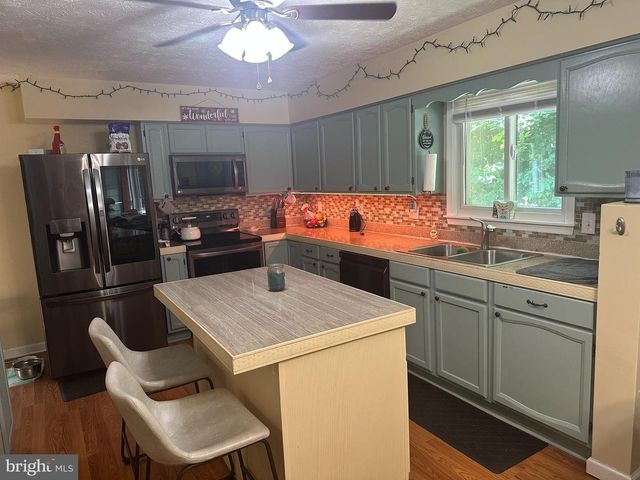 440 BLUEBIRD WAY, Front Royal, VA 22630